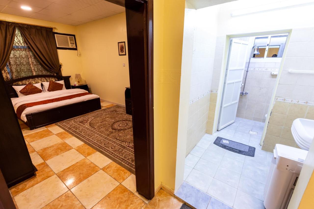Al Eairy Furnished Apartments - Al Bahah 3 Exterior photo